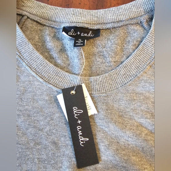 NWT-Ali & Andi-Women's-Short Sleeve-Sweatshirt Dress-Size Small-Gray - Picture 2 of 3